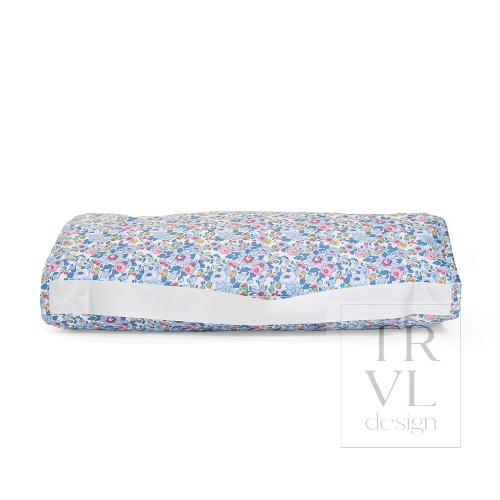 TRVL Bridgehampton Floral Nap Mat