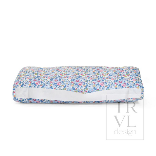 TRVL Bridgehampton Floral Nap Mat