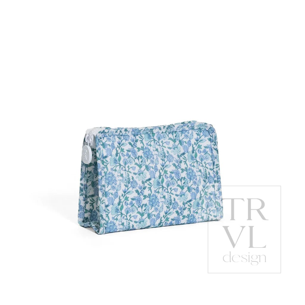 TRVL Hamptons Floral Roadies